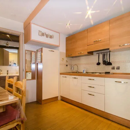 Apartmán 2* Avec Balcon Et Wifi - Fr-1-343-235