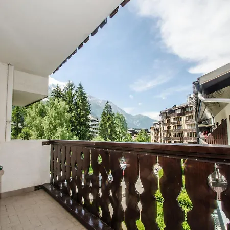 Cosy A Sud, Proche Centre, Balcon, 4 Pers, Parking, Wifi - Fr-1-343-235 Apartment Chamonix